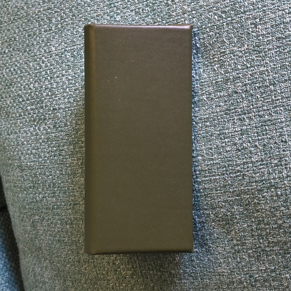 Longchamp Men's Accessory Box - Elegant Olive Green - Picture 2 of 4
